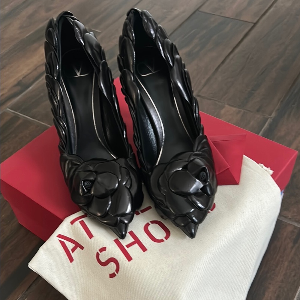 Authentic Valentino Garavani leather shoes